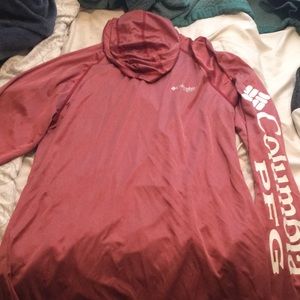 Columbia shirt with hood